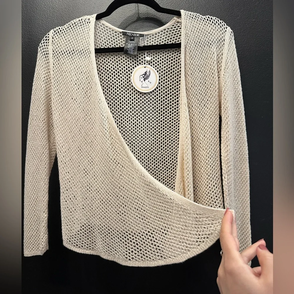 Cardigan - Picture 2 of 4